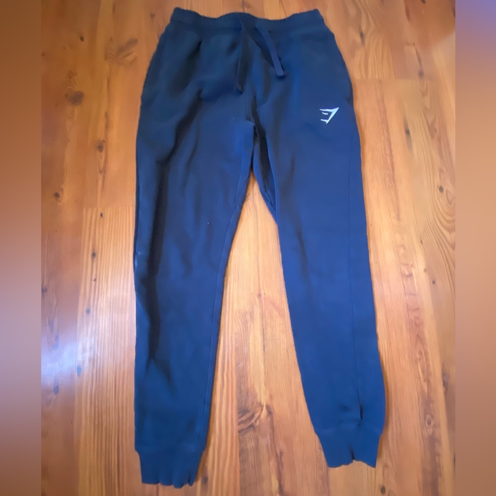 Men’s small - Navy - gymshark crest joggers